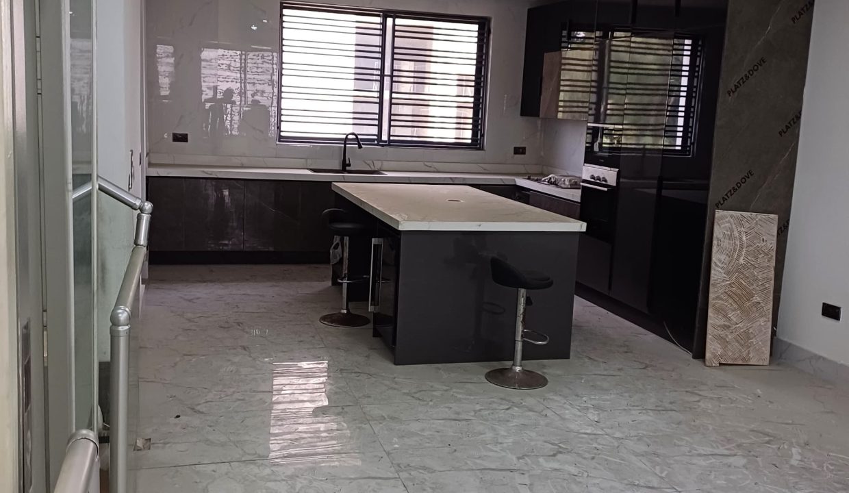 WhatsApp Image 2025-02-06 at 12.31.37 AM