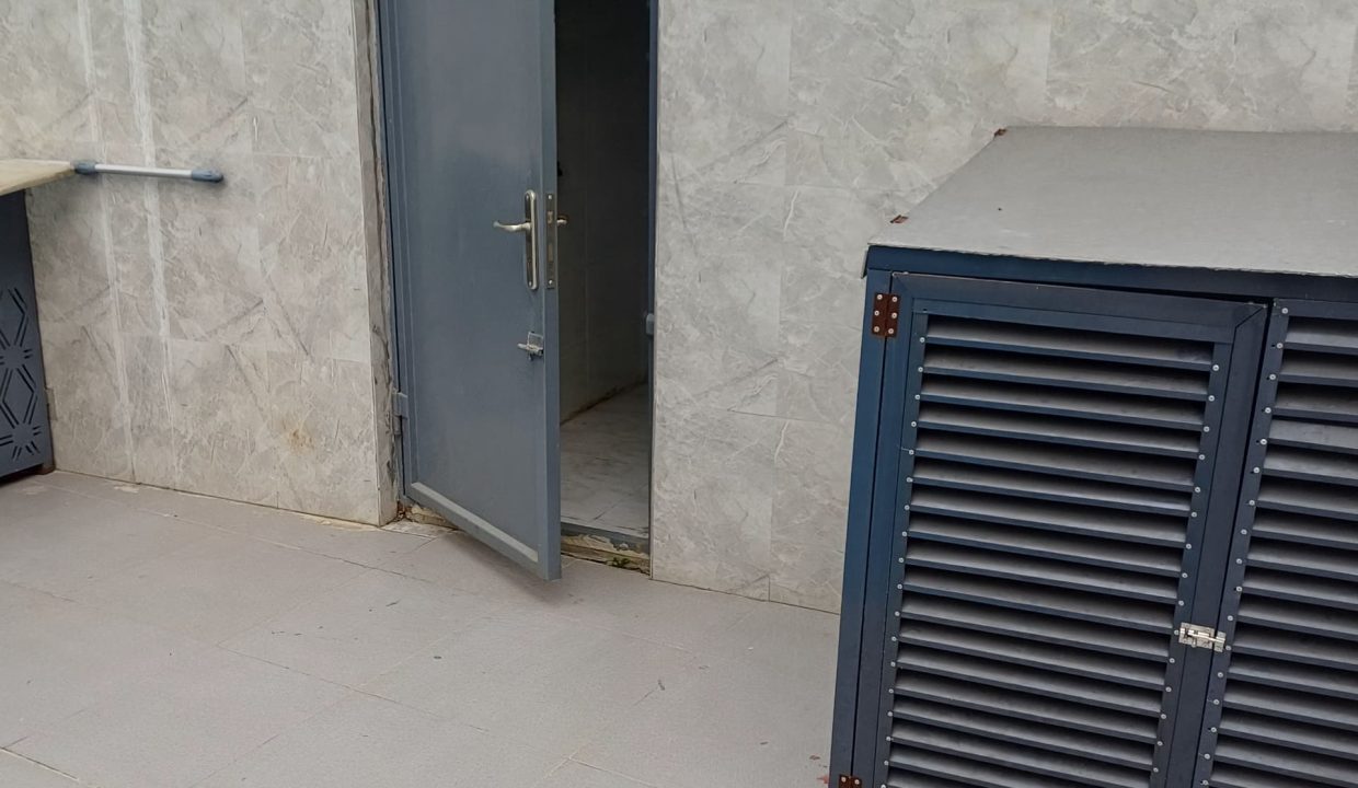 WhatsApp Image 2025-02-06 at 12.33.48 AM